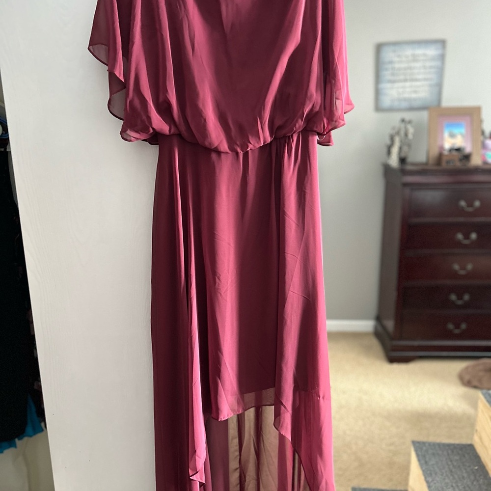 Elegant Burgundy Women's Dress